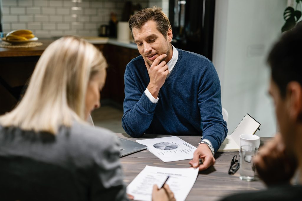 Dividing Debt in a Washington Divorce: Credit Cards, Loans, and Medical Bills